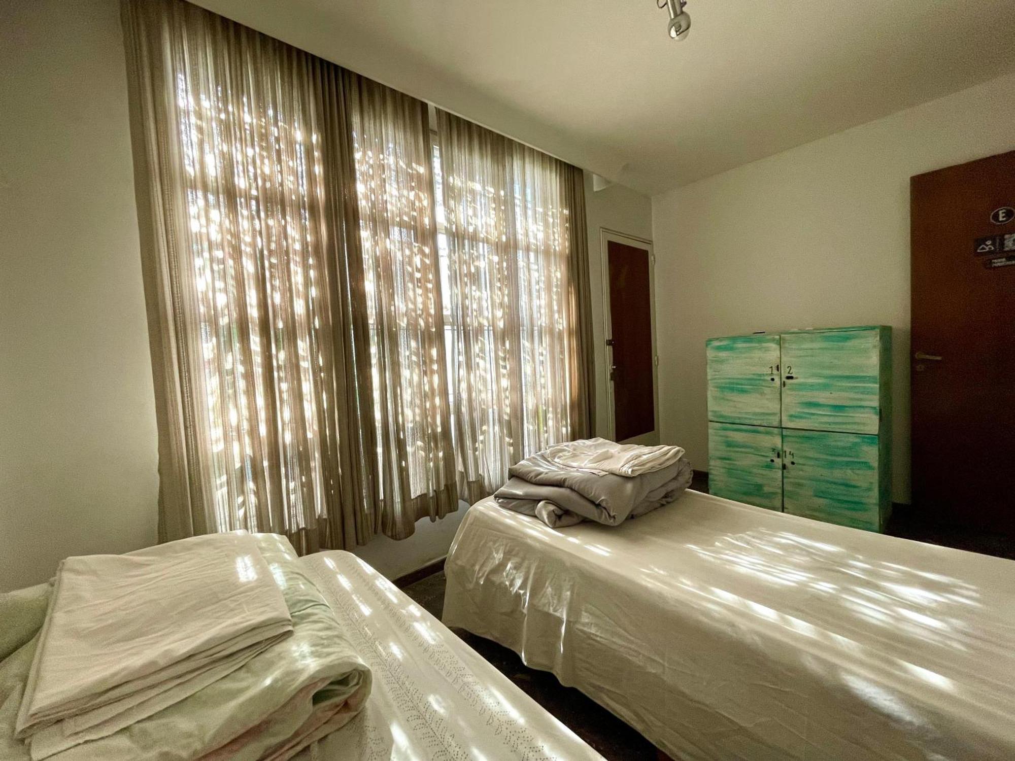 Panda Hostel メンドーサ エクステリア 写真